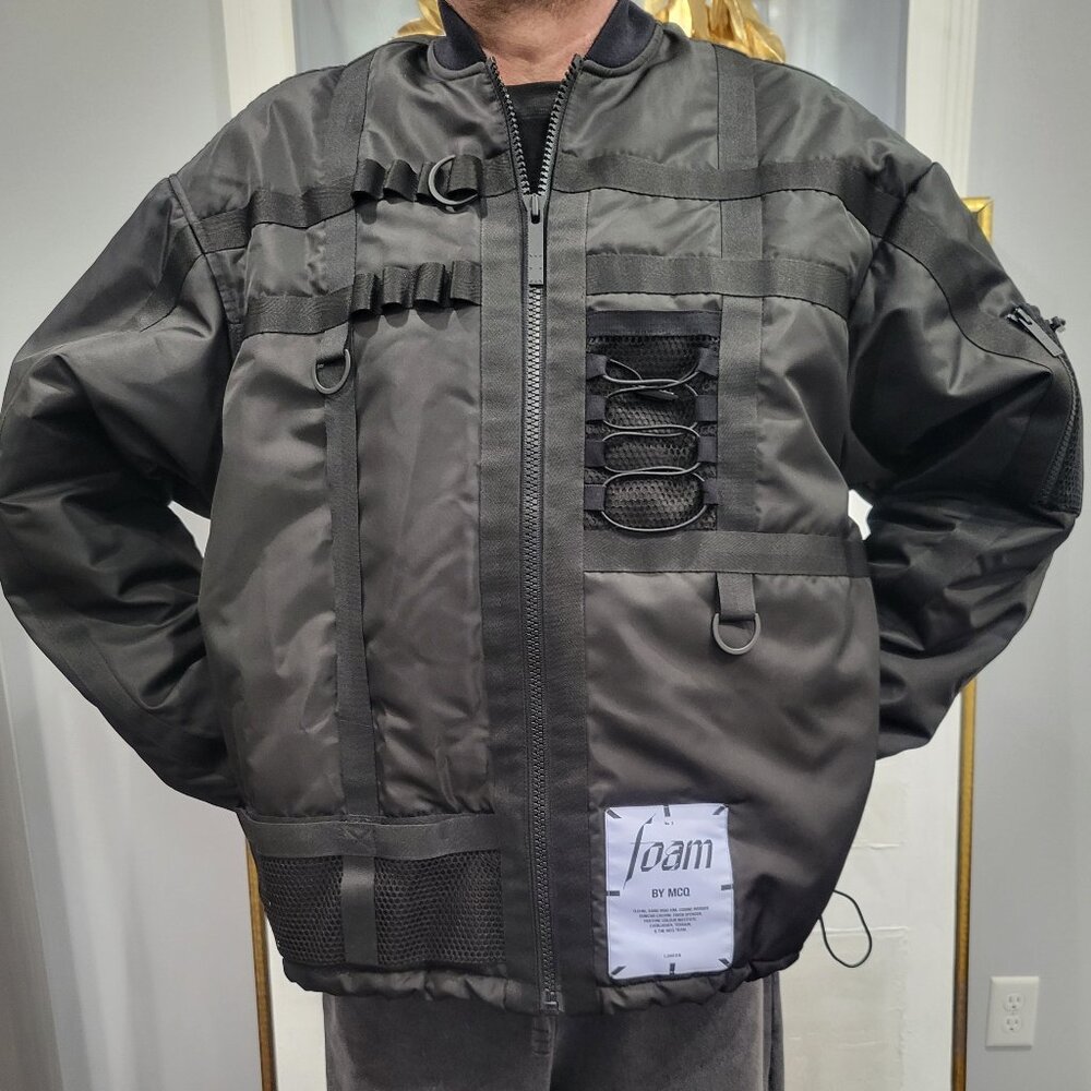 MCQ by Alexander McQueen Survivor Max MA1 Black size XL Bomber Jacket
